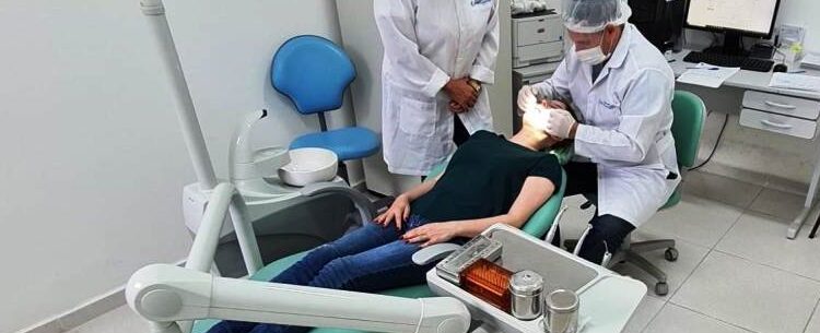 Sábado também é dia de Prevenção e Diagnóstico ao Câncer Bucal em Caraguatatuba