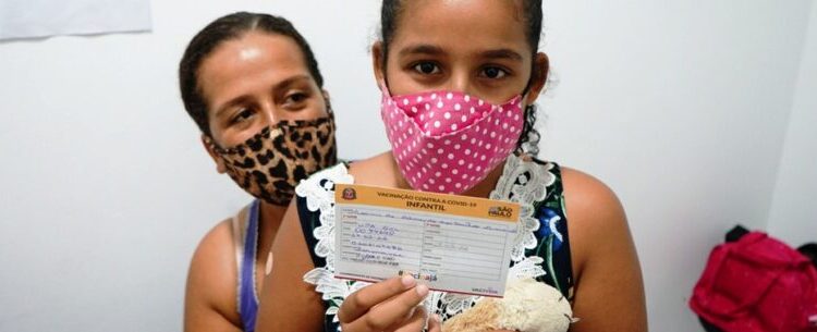 Caraguatatuba tem 95% da população com esquema vacinal completo e feriado é oportunidade para faltosos se imunizarem