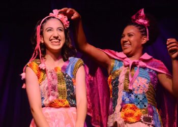 Teatro Mario Covas recebe espetáculo gratuito ‘A Fabulosa Estripulia – do Sertão à Fantasia’