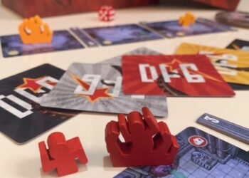 Artista de Caraguatatuba, Nordan Manz lança jogo de tabuleiro pela Buró de Jogos