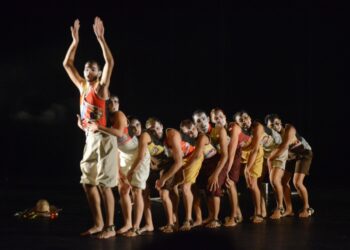 Corpo de Baile apresenta espetáculo ‘Expresso Tatu’ em comemoração aos 165 de Caraguatatuba