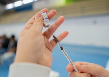 Bertioga realiza ‘Dia D’ de vacinação contra a gripe, sarampo e Covid-19 neste sábado (30)