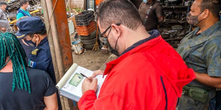 Estabelecimentos são fiscalizados por operação ‘Ferro Velho’ em Bertioga