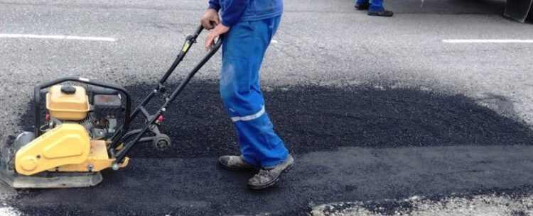 Operação Tapa-Buracos atende mais de 400 locais somente no mês de março