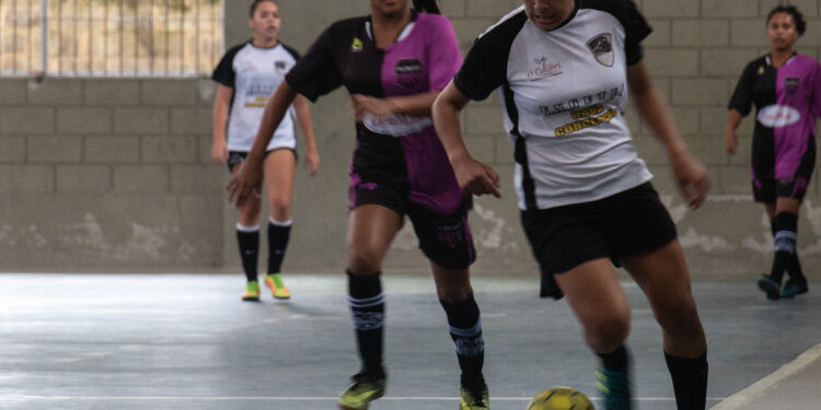 Bertioga inicia Jogos Escolares do Estado de São Paulo com disputas de futsal feminino infantil nesta terça (26)