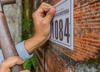 Núcleo Rua Marítima, do São João, recebe ação de cadastramento do programa Regulariza Bertioga   