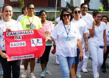 No Dia Mundial da Saúde, caminhada reforça importância da atividade física na prevenção de doenças