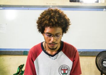 Cineclube Sambaqui faz sessão gratuita do filme ‘Cabeça de Nêgo’ nesta sexta-feira