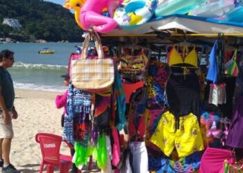 Prefeitura de Caraguatatuba realiza fiscalizações durante fim de semana