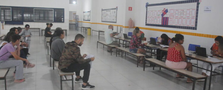 Prefeitura de Caraguatatuba realiza mutirão de inscrições para atividades esportivas no Estrela D’Alva