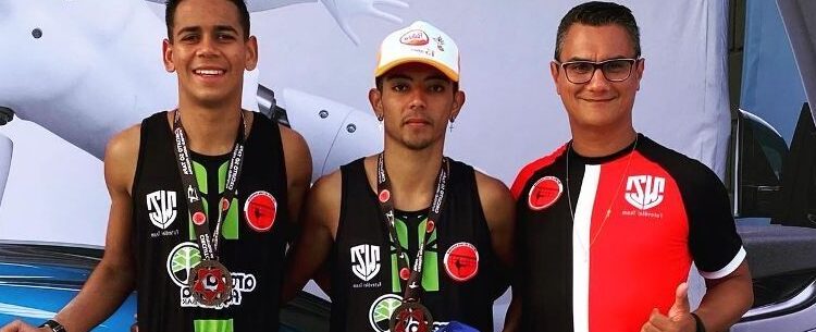 Atletas de Caraguatatuba conquistam mais um campeonato de Futevôlei em Taubaté