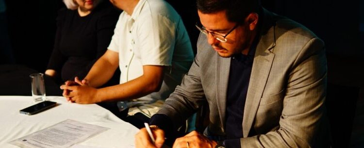 Novos membros do Conselho Municipal da Criança e do Adolescente são empossados em Caraguatatuba