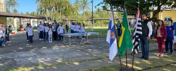 Prefeito de Caraguatatuba destaca importância do esporte e da educação na abertura da 11ª edição dos Jogos Escolares