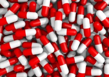 Anvisa aprova uso emergencial de novo remédio contra covid-19