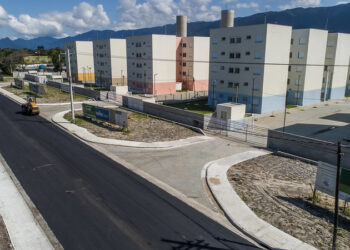 Avenida Marginal Norte, em Bertioga, recebe pavimentação