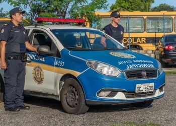 *Bertioga realiza orientações de trânsito em  escolas públicas *