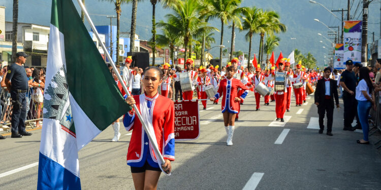 Programação de aniversário de Bertioga terá Desfile Cívico-militar nesta terça-feira (19)