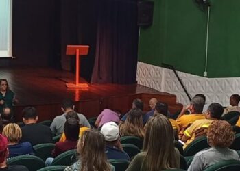 Departamento Ético Disciplinar orienta mais de 70 servidores das Secretarias de Mobilidade Urbana e Habitação