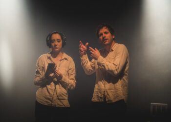 TMC recebe espetáculo gratuito ‘Talvez isso não seja totalmente preciso, mas aqui está’