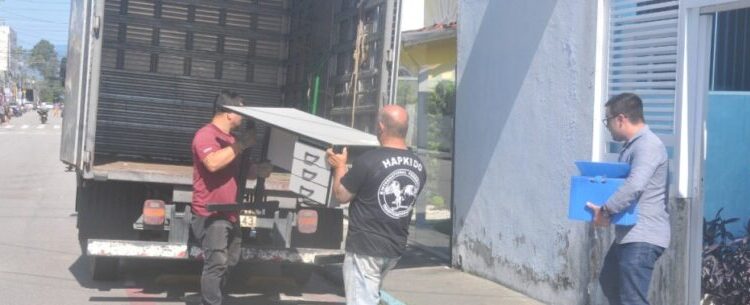 Banco do Povo e Sala do Empreendedor se mudam para novo espaço em Caraguatatuba