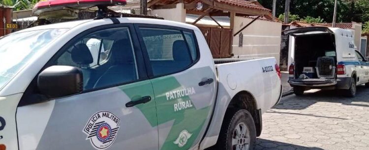Em menos de uma semana, CCZ de Caraguatatuba e Polícia Ambiental resgatam outro animal com maus-tratos