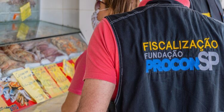 Estabelecimentos são autuados pelo Procon/SP em Bertioga