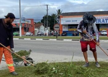 ‘Bairro a Bairro’ recolhe 80 toneladas das vias públicas de Caraguatatuba e tem nova programação na próxima semana