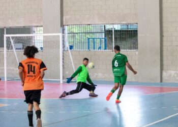 Alunos da rede estadual de Bertioga disputam Jogos Escolares