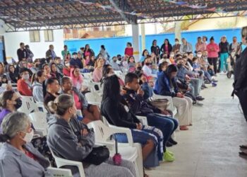 Conselho Tutelar de Caraguatatuba inicia Mutirão de Prevenção ao Abandono Escolar em escola do bairro Massaguaçu