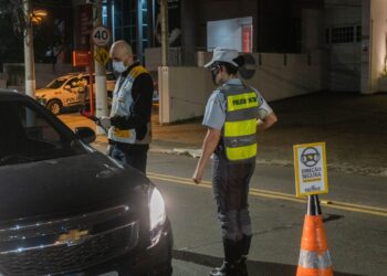 Detran.SP registra maior índice de recusa ao teste do bafômetro da série histórica  