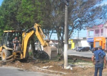 Prefeitura de Caraguatatuba inicia construção de Ecoponto e banheiro público no bairro Tinga