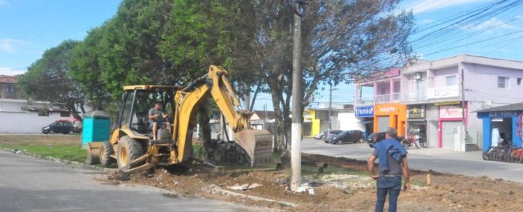 Prefeitura de Caraguatatuba inicia construção de Ecoponto e banheiro público no bairro Tinga