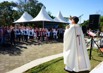 CAMINHADA PENITENCIAL E MISSA CAMPAL DA FESTA DE SANTO ANTÔNIO