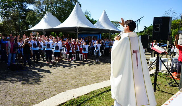 CAMINHADA PENITENCIAL E MISSA CAMPAL DA FESTA DE SANTO ANTÔNIO