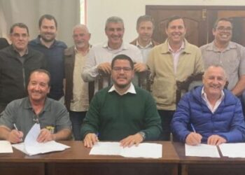 Prefeito de Caraguatatuba assina protocolo para aderir ao Consórcio Intermunicipal Três Rios e beneficiar produtores rurais