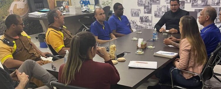 É uma nova história”, destaca prefeito Aguilar Junior durante reunião com equipe operacional da Expresso Fênix