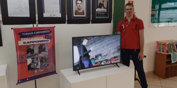 Aluno surdo das Oficinas Culturais, Eduardo Capponero lança exposição ‘Formas e Expressões’