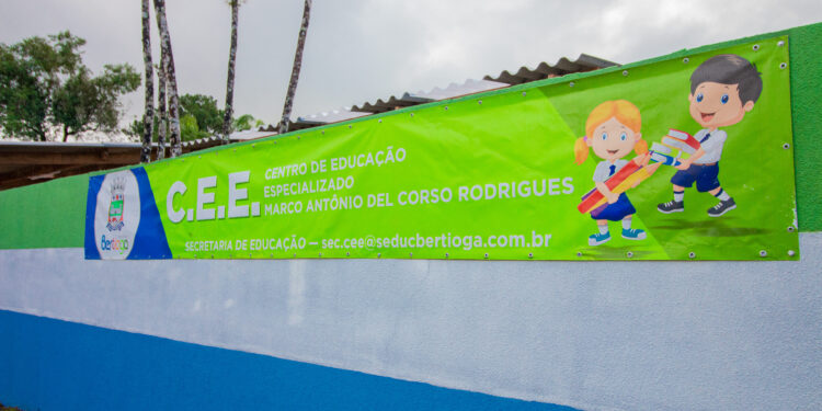 Prefeitura de Bertioga entrega novo Centro de Educação Especializado