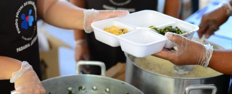 Feijoada Solidária da Sabesp tem convites à venda e apoia Campanha do Agasalho do Fundo Social de Caraguatatuba