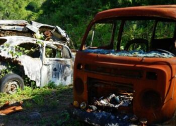 Prefeitura de Caraguatatuba leiloa 18 toneladas de sucata automotiva na próxima terça-feira