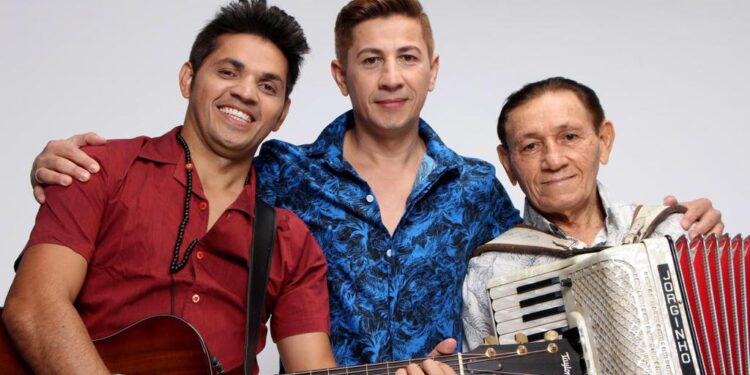 Rastapé e Mc Davi se apresentam no São João na Praia Bertioga nesta sexta (24)