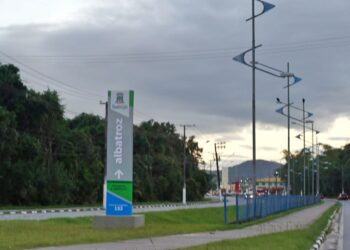 Bairros de Bertioga recebem totens de identificação