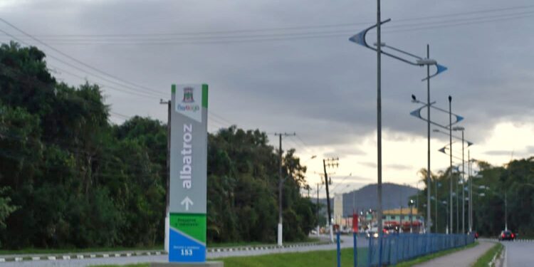 Bairros de Bertioga recebem totens de identificação