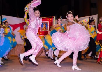 Quadrilhas juninas animam o São João na Praia de Bertioga