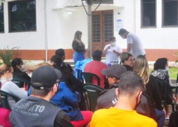 Caraguatatuba testa mais de 8 mil pessoas da Covid-19 e ação segue durante feriado de Corpus Christi