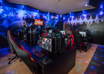 *Campeonato de Fortnite ‘MK SPLIT FORTNITE 2022’ acontece na MK Academy no Serramar Shopping neste domingo (26)*