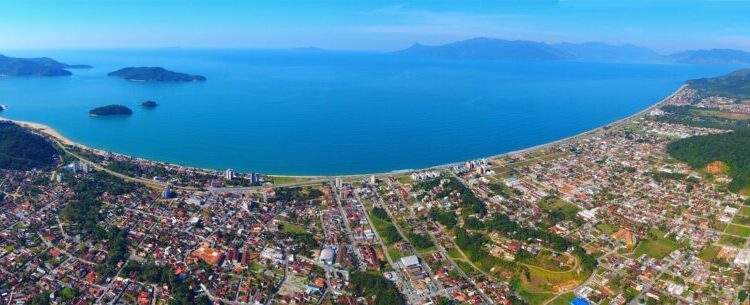 Novo balanço registra aumento na emissão de alvarás para a construção civil em Caraguatatuba