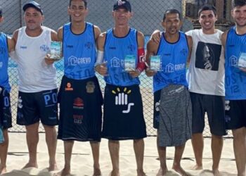 Caraguatatuba vence campeonato de Futevôlei em Pindamonhangaba