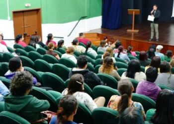 Prefeitura de Caraguatatuba recepciona 172 bolsistas do programa ‘Bolsa Trabalho’