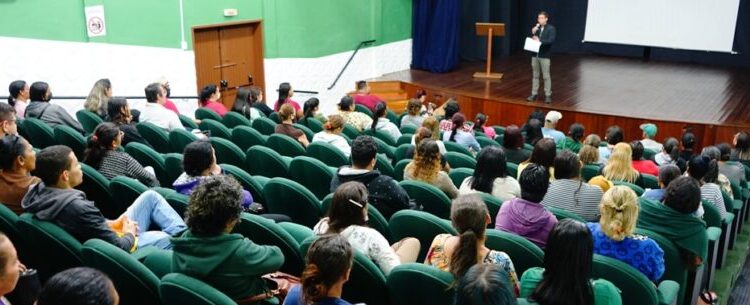 Prefeitura de Caraguatatuba recepciona 172 bolsistas do programa ‘Bolsa Trabalho’